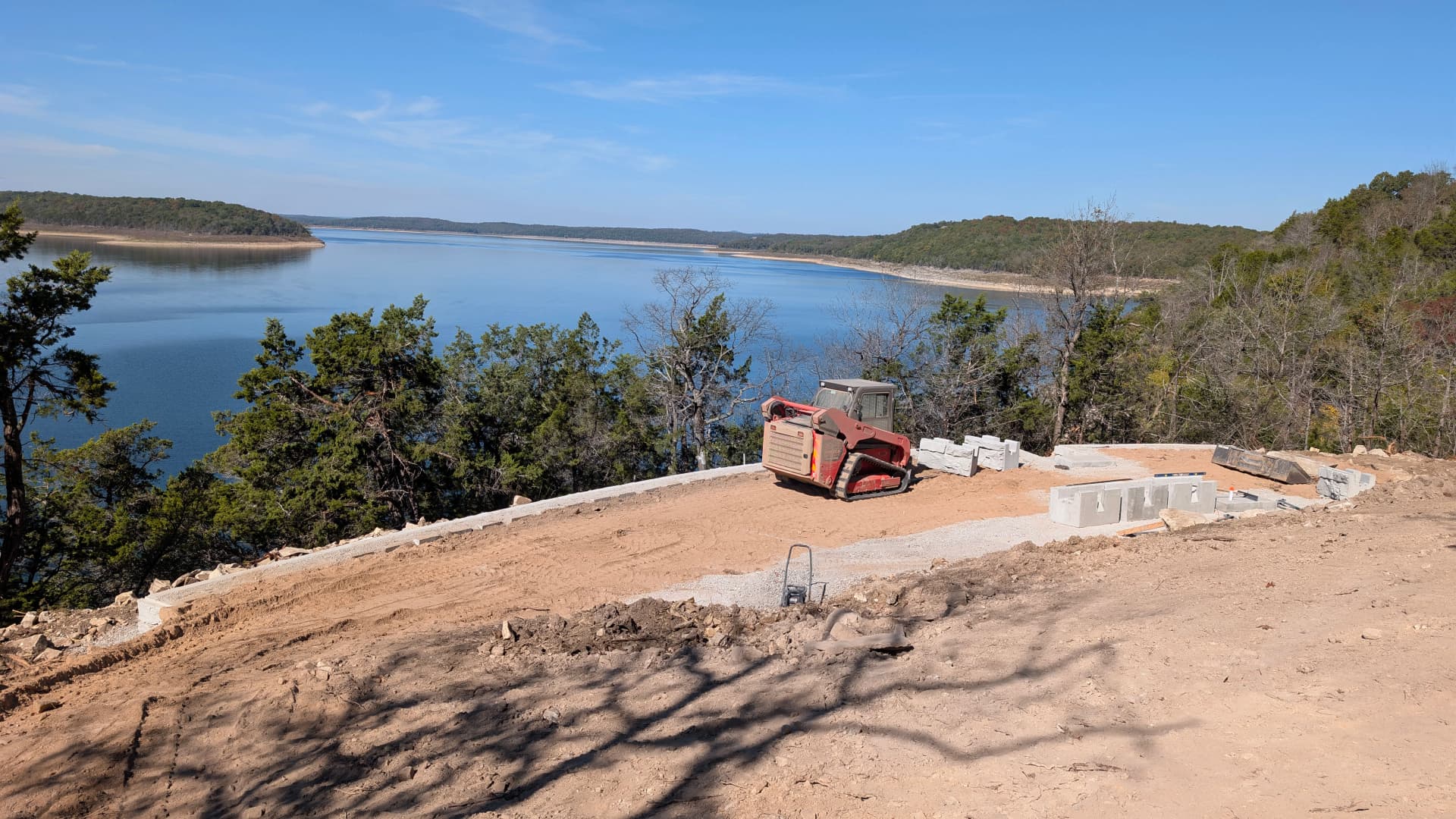 Gallery photos for Second Retaining Wall Set on a Stunning Lakefront Property: Image #2